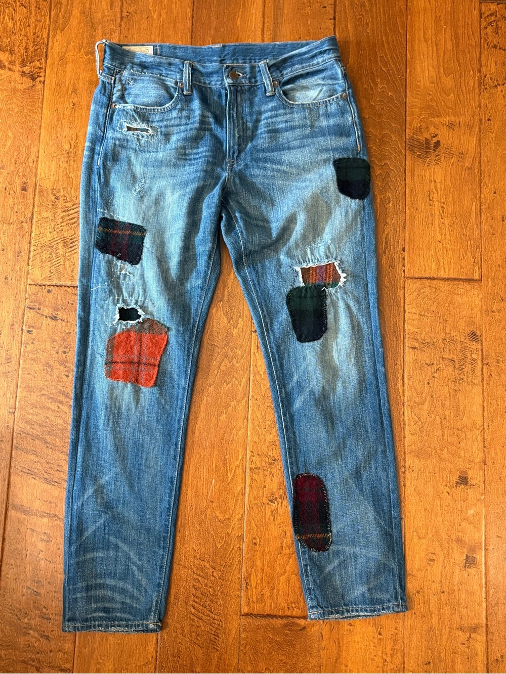 Polo Ralph Lauren Women’s Tagged size 28 Patchwork Distressed Jeans 32.5" Waist